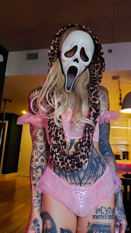 😁😁😁Who's your favorite horror movie villain?