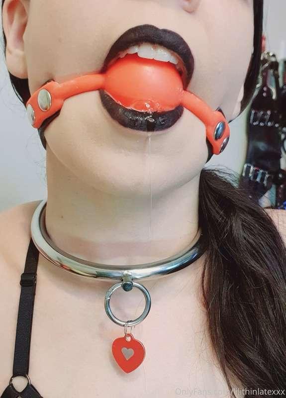 lilithinlatexxx image #1