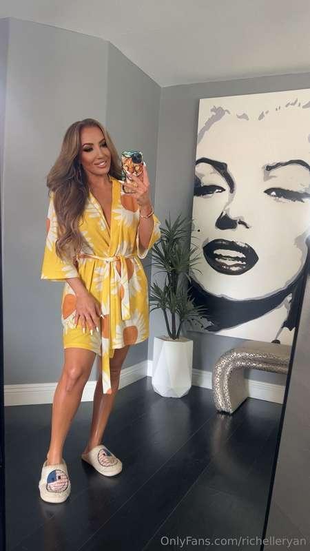 Do you want me to show you what's under this robe? If you vo..