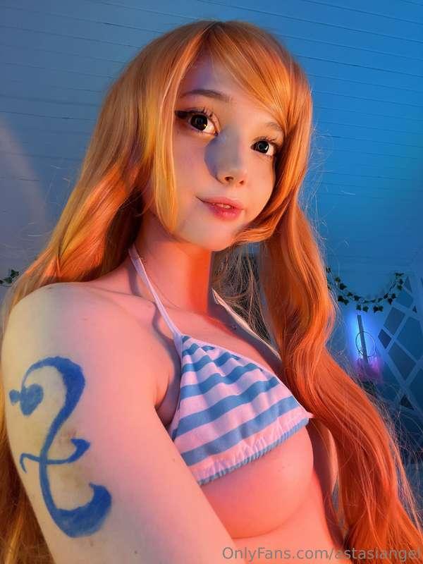 Caught you staring, captain~ Should I show you more in dms? ..