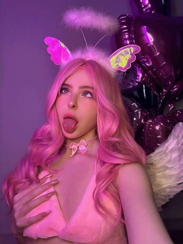 🔞FREE PAGE @kayamoow 🔞 This porn slut has multiple orgasms! ..