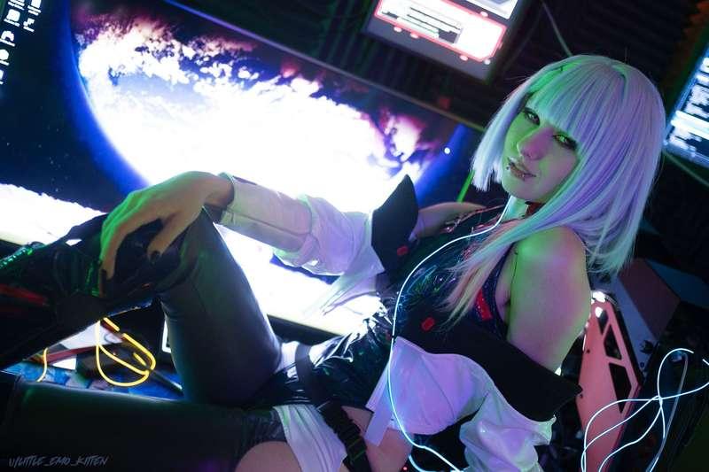 little_emo_kitten image #4