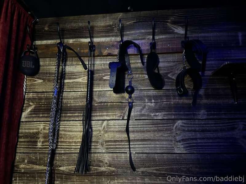 So tell me… should I tie you up and make you my plaything? O..