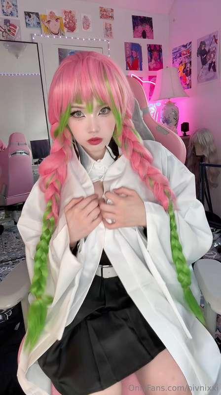 me watching everyone yapping about the new KNY movie but i'm..