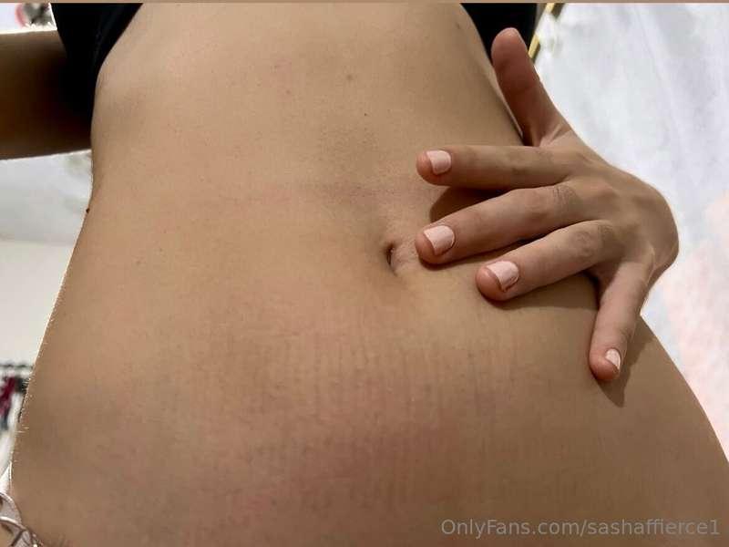 Do you like belly buttons?