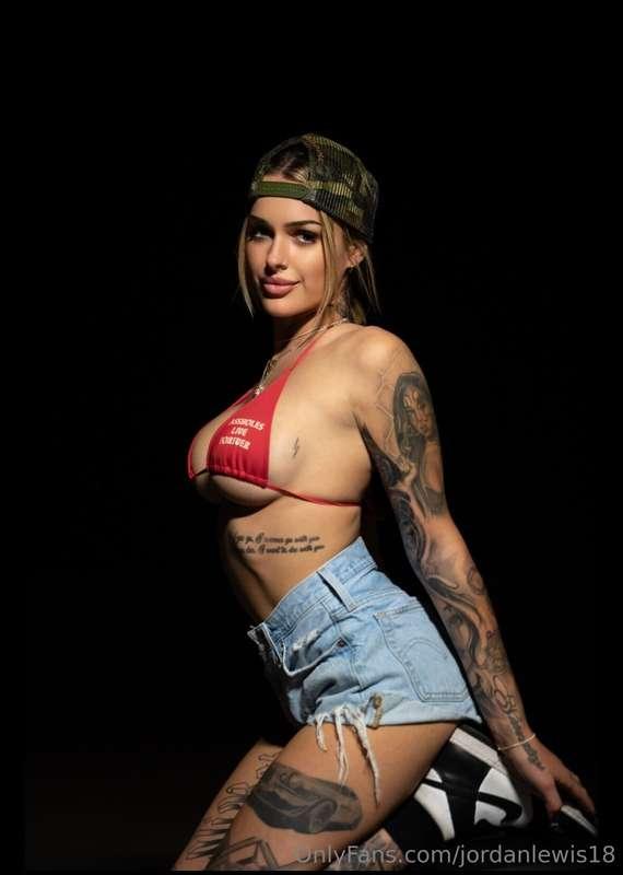 i’m hot for you baby 