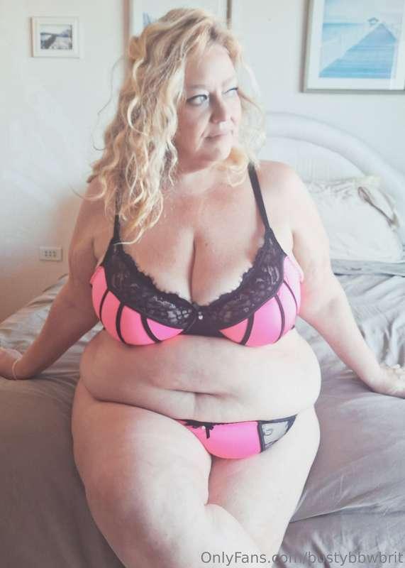 bustybbwbrit main image