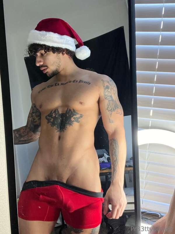 🎄🎅🏼 Merry Christmas, y’all! 🎅🏼🎄 Appreciate every single one ..