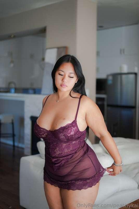 Need somebody to match my freak