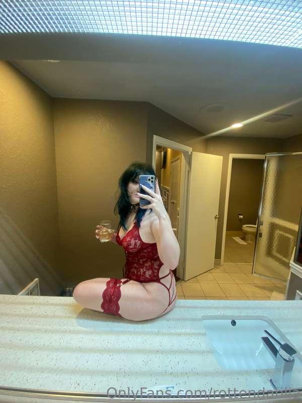 rottendahlia image #2