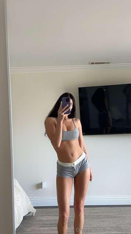 Hi 🍒