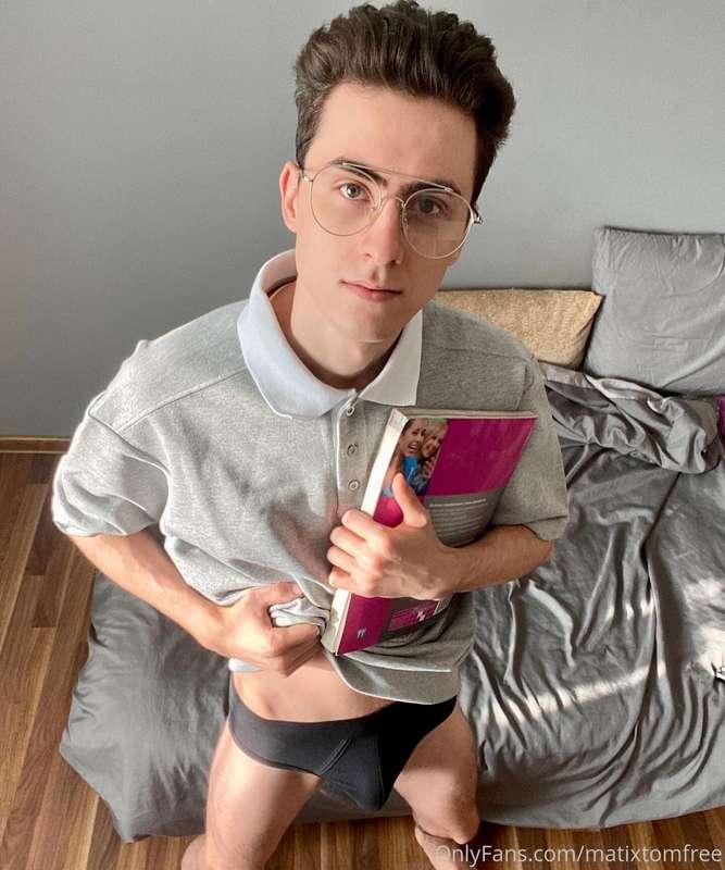 can you help me with my homework?🤓😈
More hot content ⤵️
only..