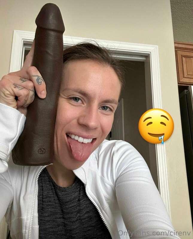 Craving for something this THICK and BIG! Do you have it? 😈