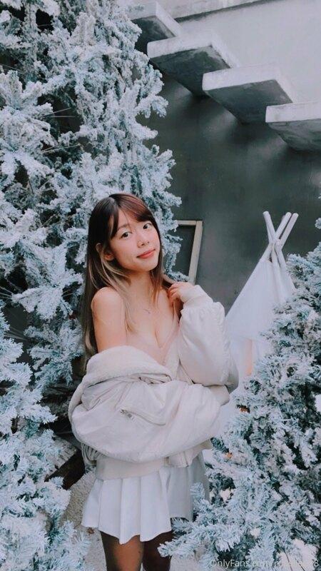 Merry Christmas ❤️🎄! I hope all the best to you in the comin..