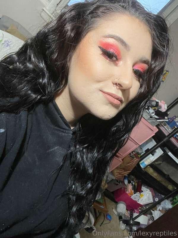 I’ll be doing customs today if anyone was interested xoxo