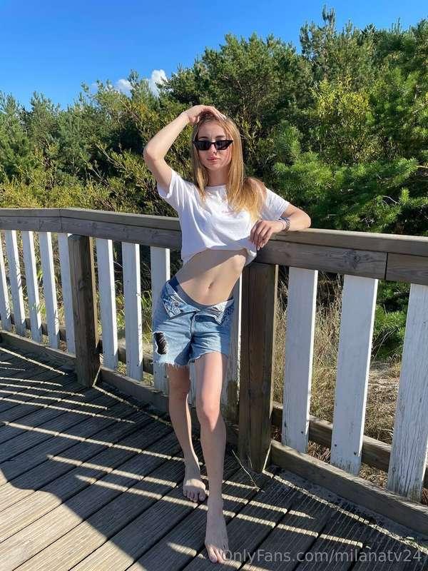 Summer still lives in me, even if the calendar says otherwis..