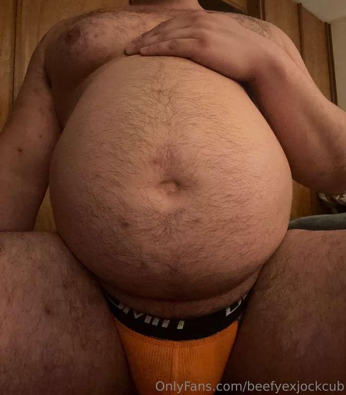 The aftermath of snacking all day. Felt my belly going back ..