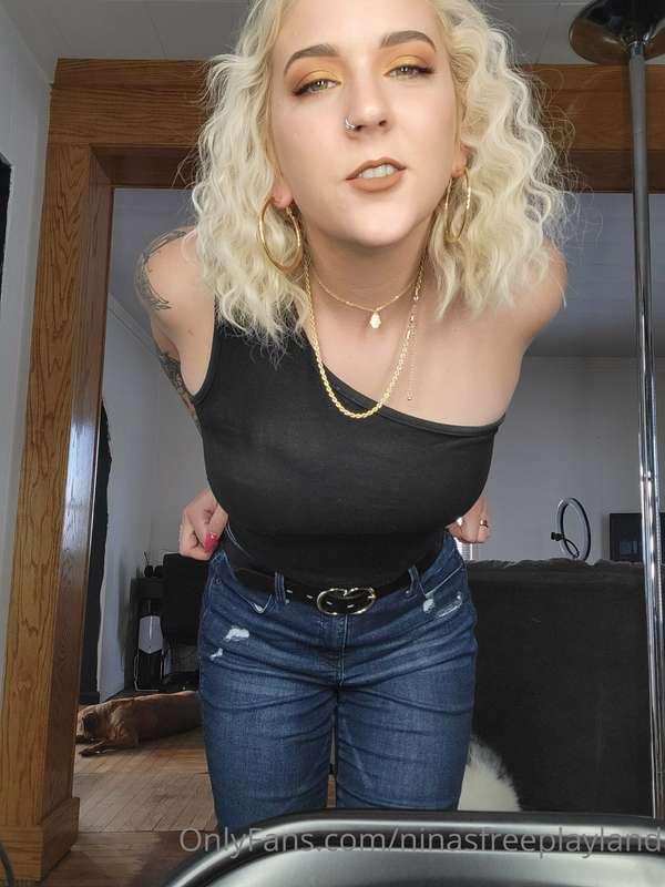 I need someone to fuck me like I'm the little slut that i am..