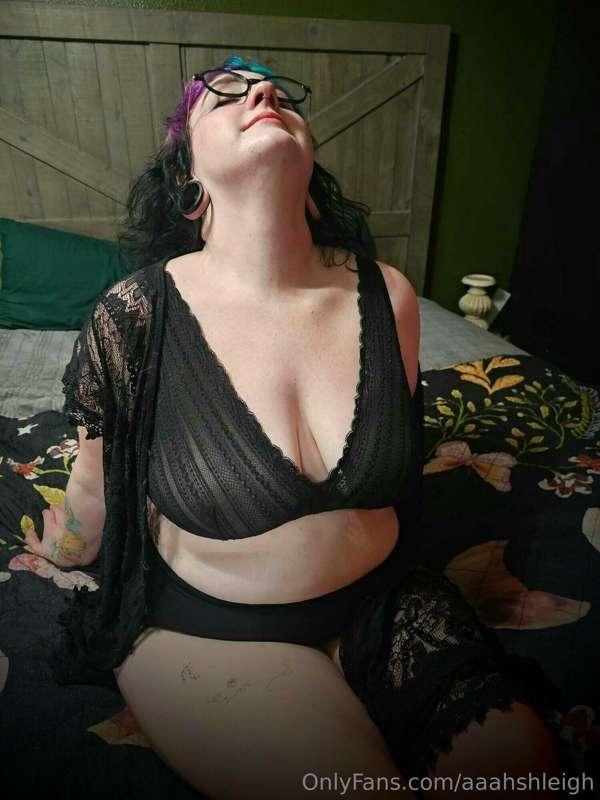 aaahshleigh image #0