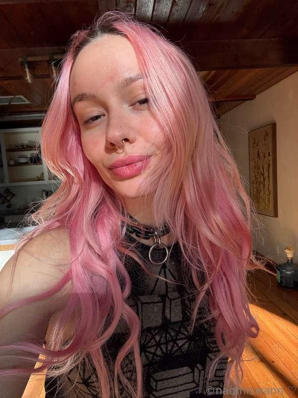let me guess... you want my feet on ur face rn hehe