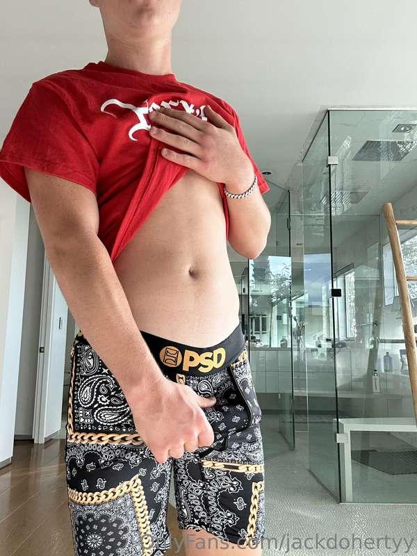 I can give you a couple of meals 🤫