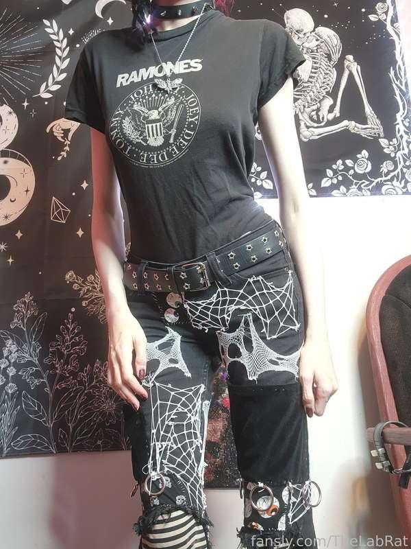 thelabrat image #0