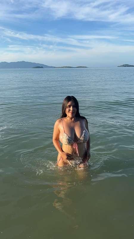 Ultra Large 🍈🍈 & Sea View ( must see ) 😈 