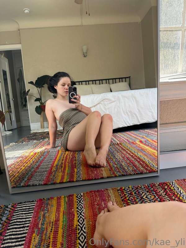 curious as to how many of you here have submissive tendencie..