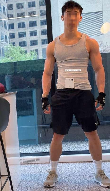 I'm back to gymming after being out of commission with a col..