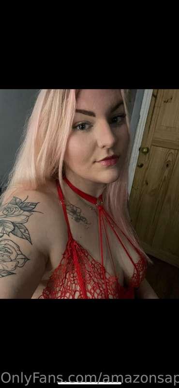 Happy Valentine’s Day my loves!😍 who fancies treating me to ..