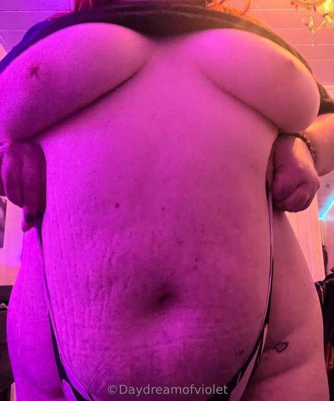 Squishy in all the right places 🤍
