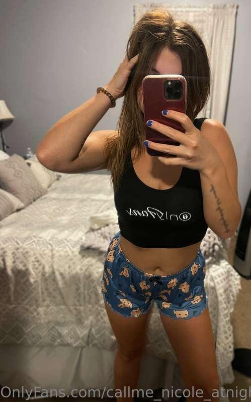 Want some milf with those cookies? 🍪😜