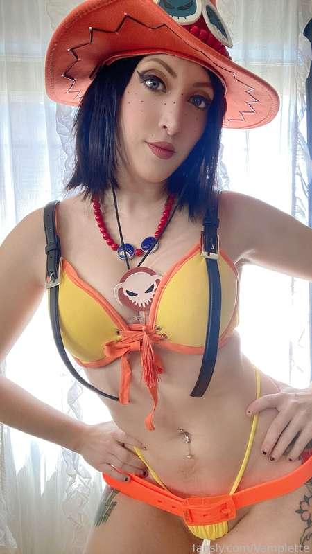 Old Ace cosplay set! 
Includes a dildo vid and nude/lewd photo set 💞