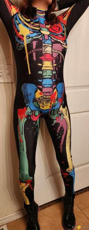 HALLOWEEN 🎃 Is getting closer  and no one has tried to jump ..