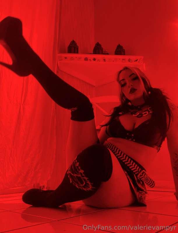 valerievampyr image #0