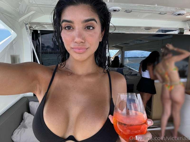 Tip me so Princess can have another boat day asap 🥰