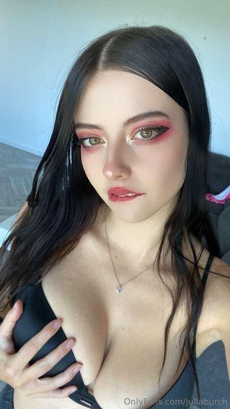 I wish this was your hand instead 🥵