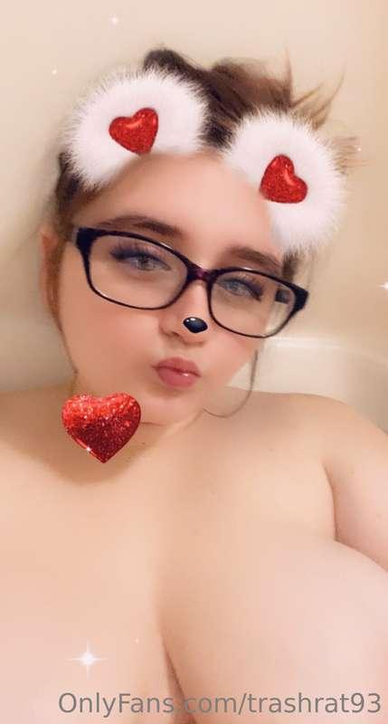 Whos going to be my valentine 😜