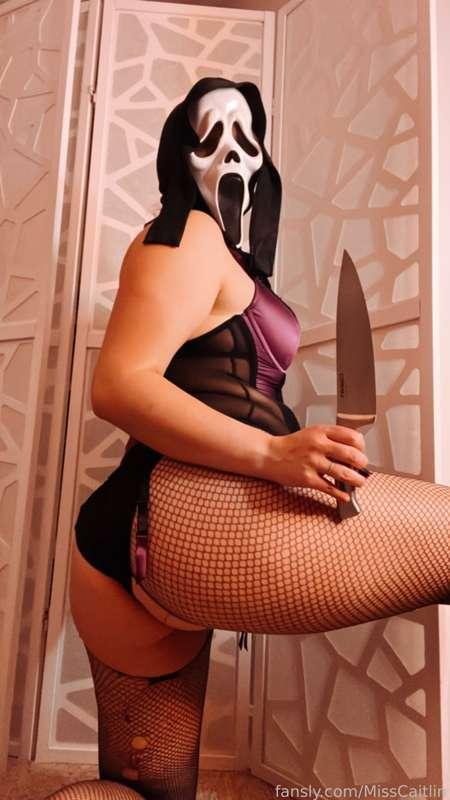 DM
