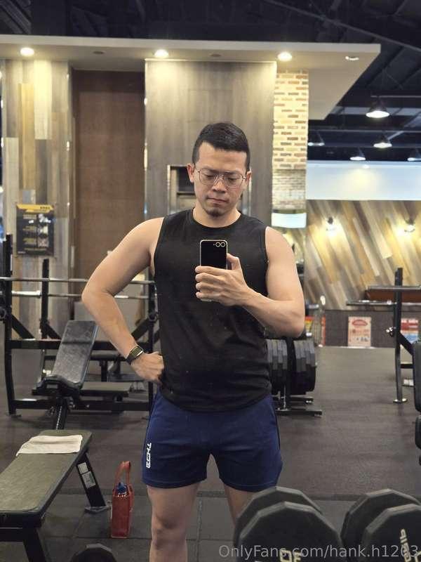 感謝幾位的建議，5鎂確實是一個不痛不癢，可以當作小零用錢的金額🫣之前有購買過的人～附上證明，我看看金額再思考怎麼回饋💖💖