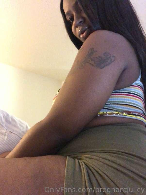 Big mama u cant hide that belly