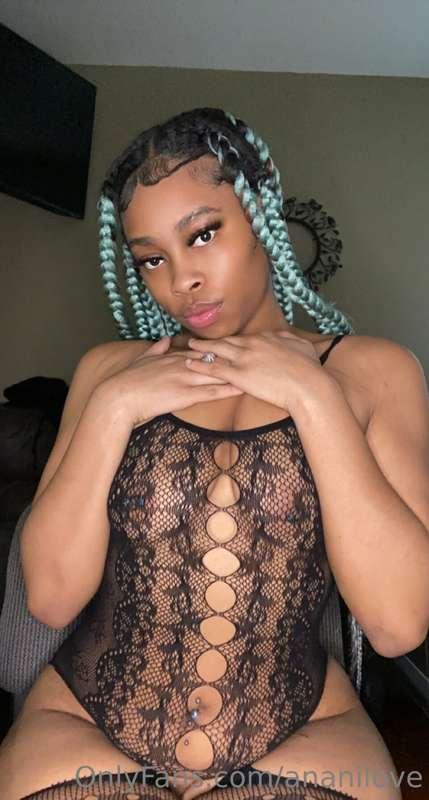 POSTING EVERYDAY MULTIPLE TIMES A DAY 💦🥵