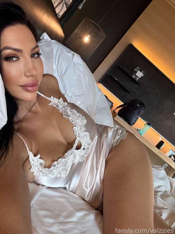 I’ve been online for hours and you haven’t texted me 😫


#fyp #busty #bimbo #slutty #pinkpussy #bigtits #slut #girlongirl #squirt #squirter #oilshow #discover #daddysgirl #dirtyslut #cum #thick #fatpussy #juicy #natural #petite #cumforme #hornygirl #sextme #porn #egirl #sexting #fetish #roleplay #bigass #hugetoys #brunette #tattooed #massivetits #anal #sextape #dickrate #sex #facial #porn #doggy #pussy #boobs #ass #nudes #model #amateur #horny