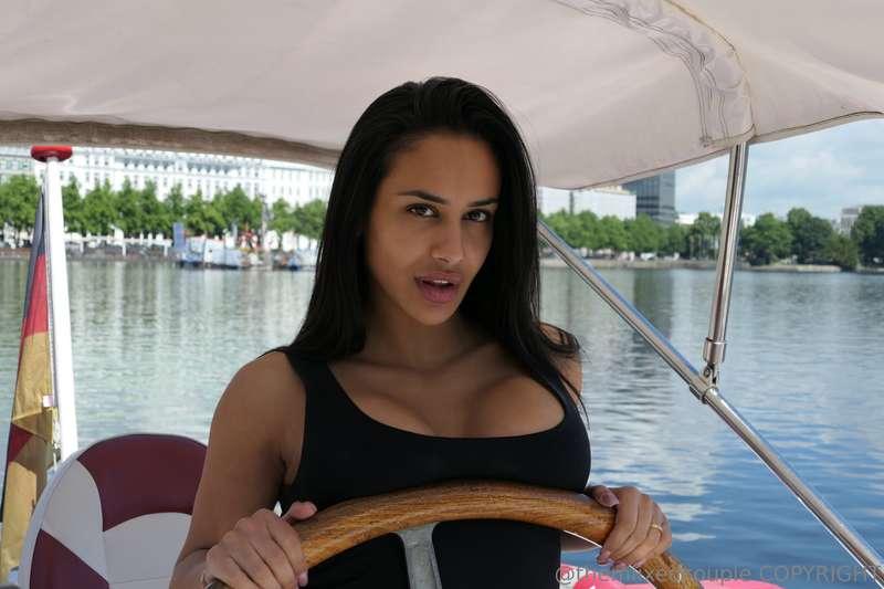 No makeup pic from Hamburg, many of you have asked how I loo..