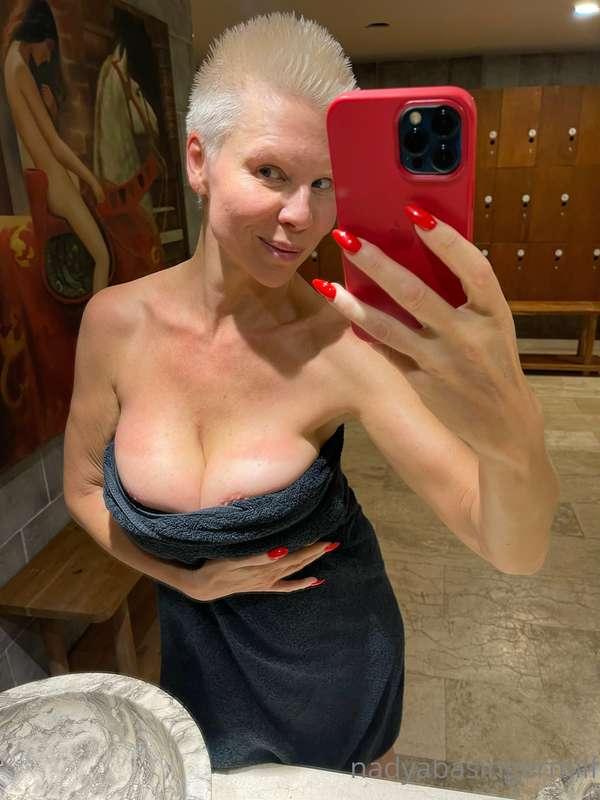nadya_basinger image #0