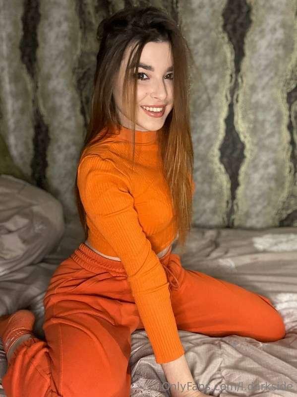 This is one of my favorite colors 🥰 And what is your favorit..