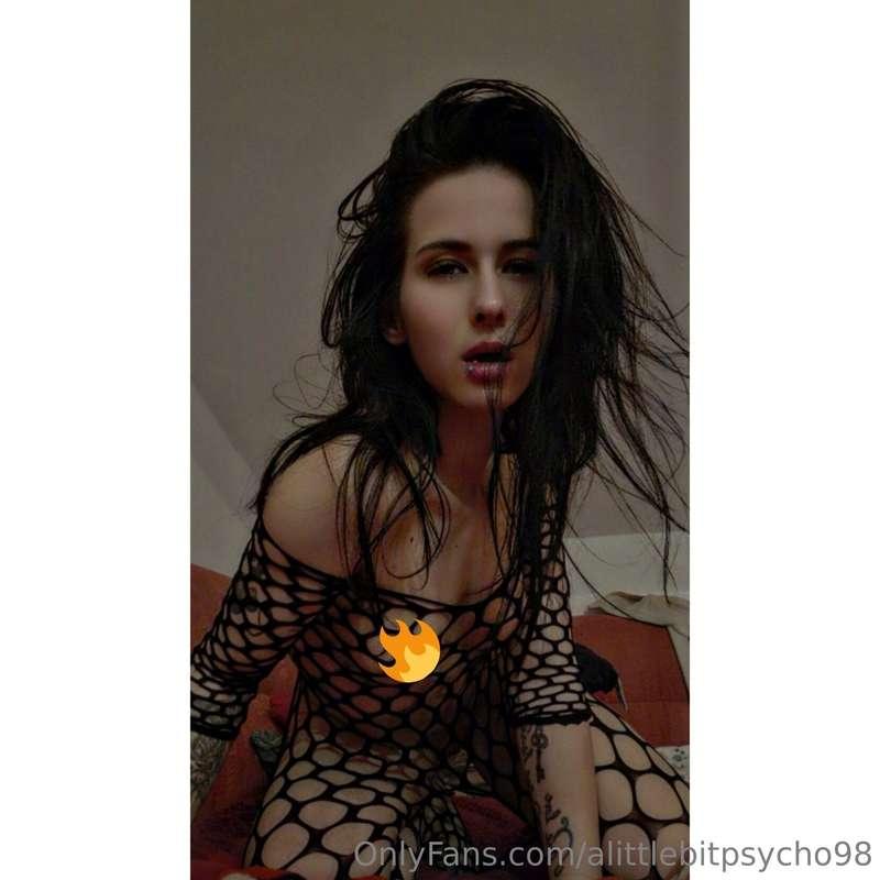 Hejjj pacek! 😜🤫 nekaj novega imam za tebee ❤️‍🔥❤️‍🔥💦 hitro p..