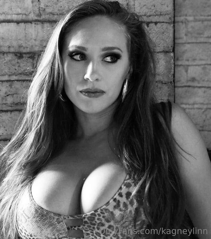 Everything looks better in black and white, don’t you think