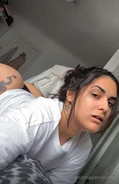 Do you like my big juicy ass babe? 😈👅💦