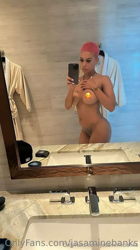 Blessing your day with this 💋